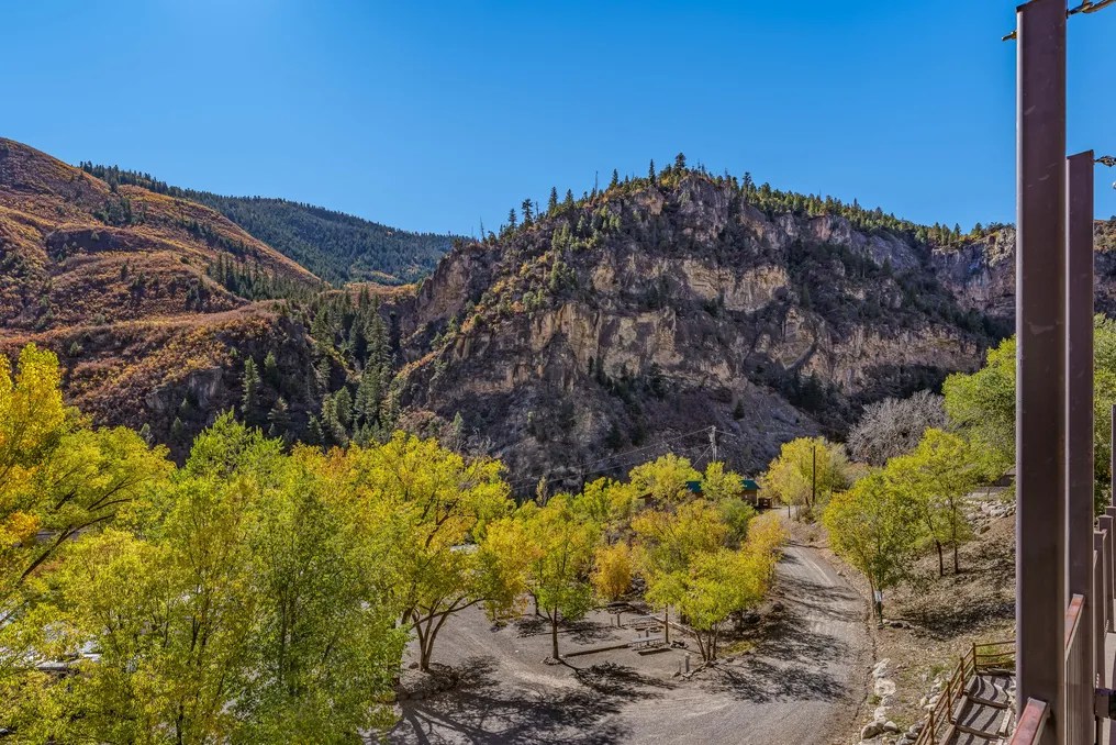 Glenwood Canyon Resort #22
