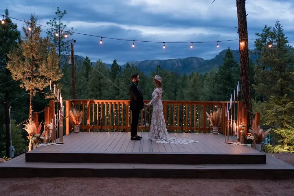 Creekside Cabins & Tavern #10