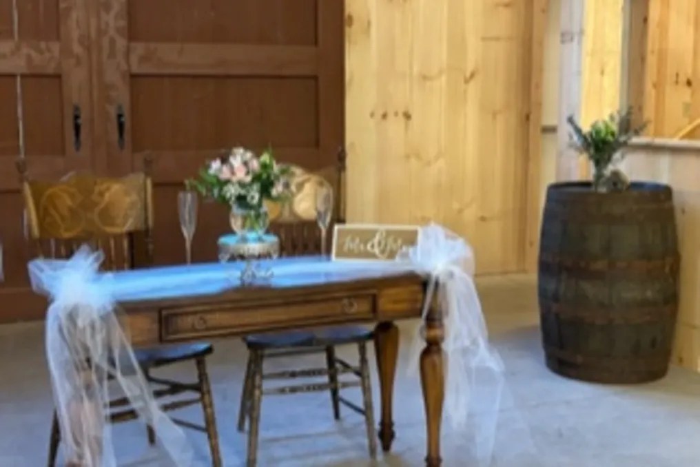 The Manor on Saw Mill #9