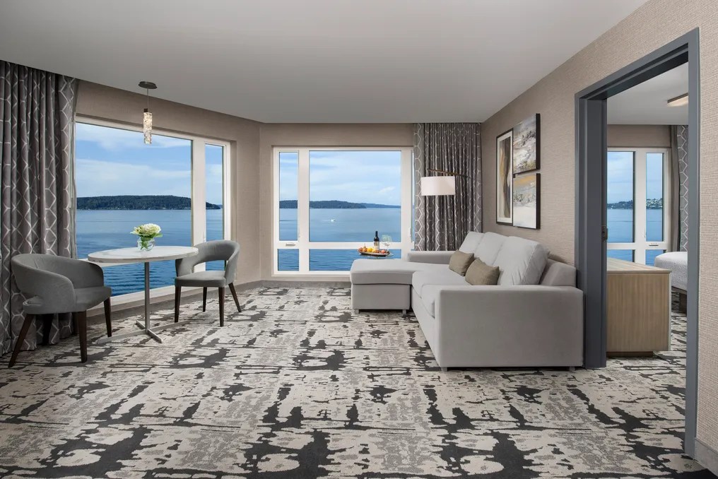 Silver Cloud Hotel Tacoma at Point Ruston Waterfront #15