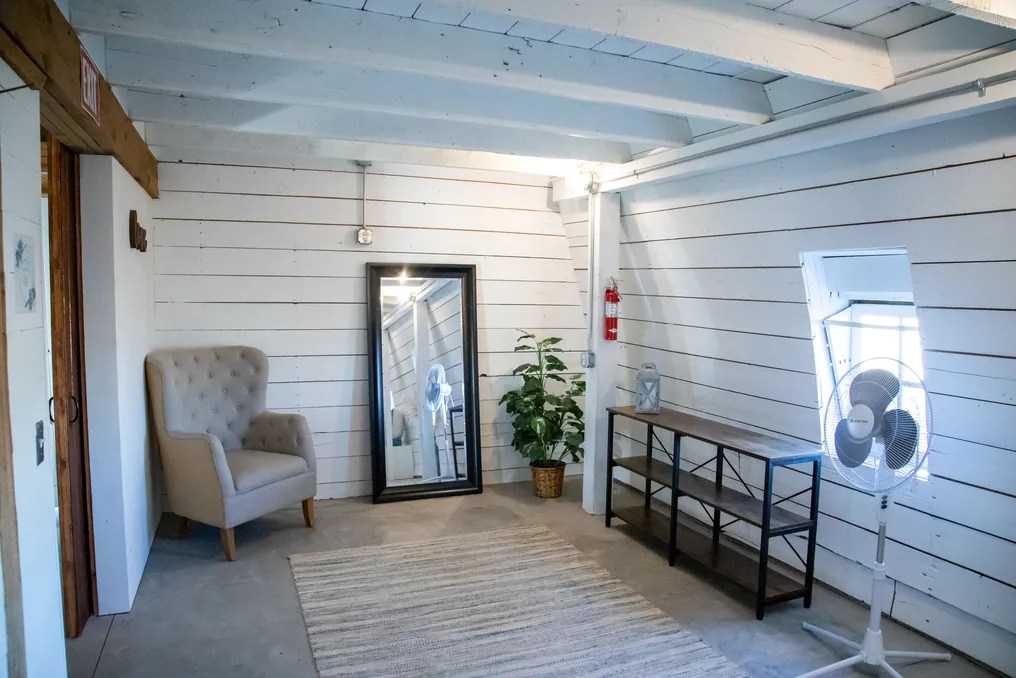 Rustique Barn #22