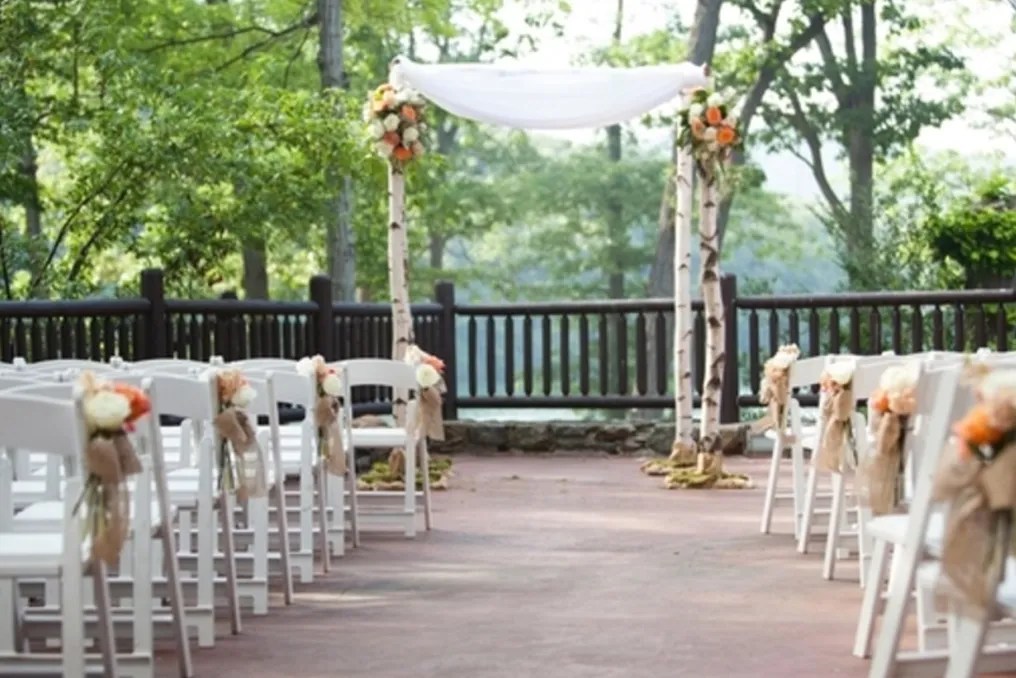 The Bear Mountain Inn and Spa #8