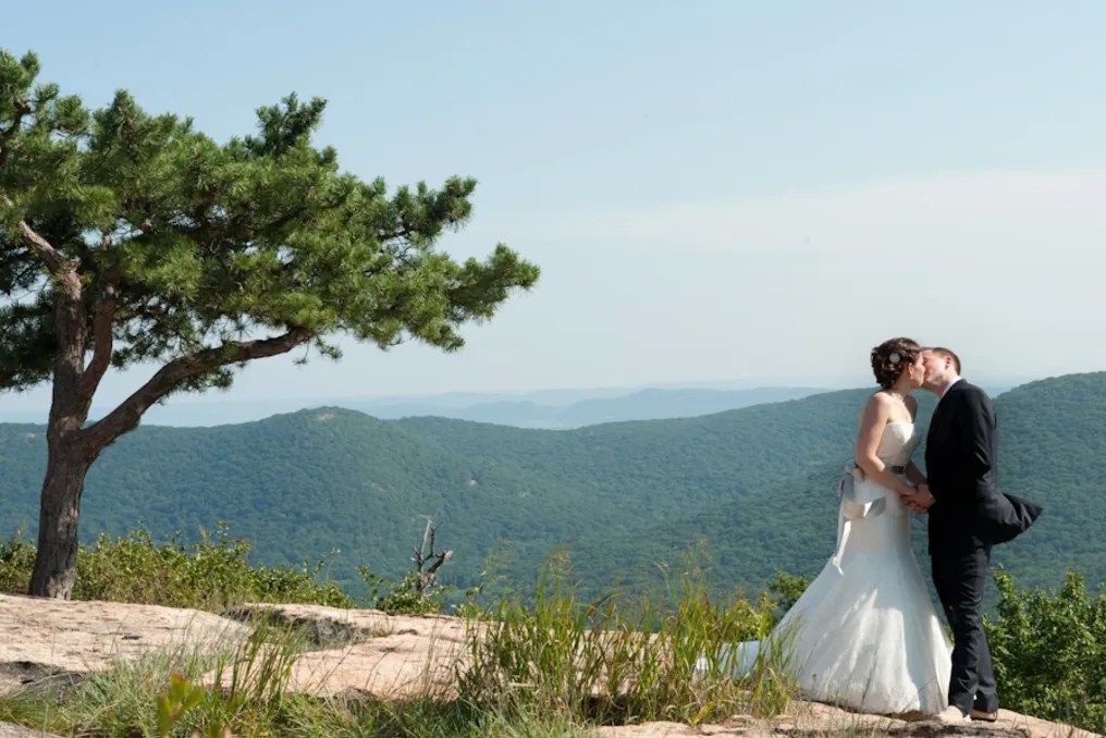 The Bear Mountain Inn and Spa #16
