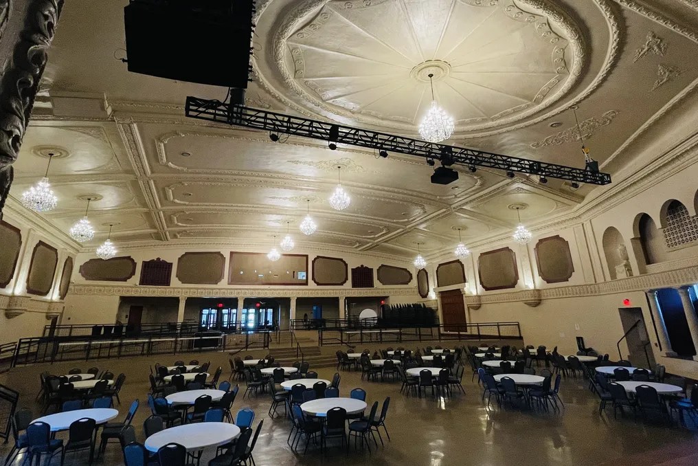 LaSalle Theatre #18