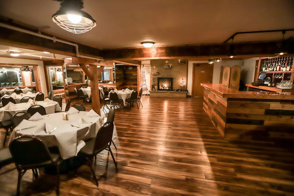 Aud Mar Banquet Hall #4
