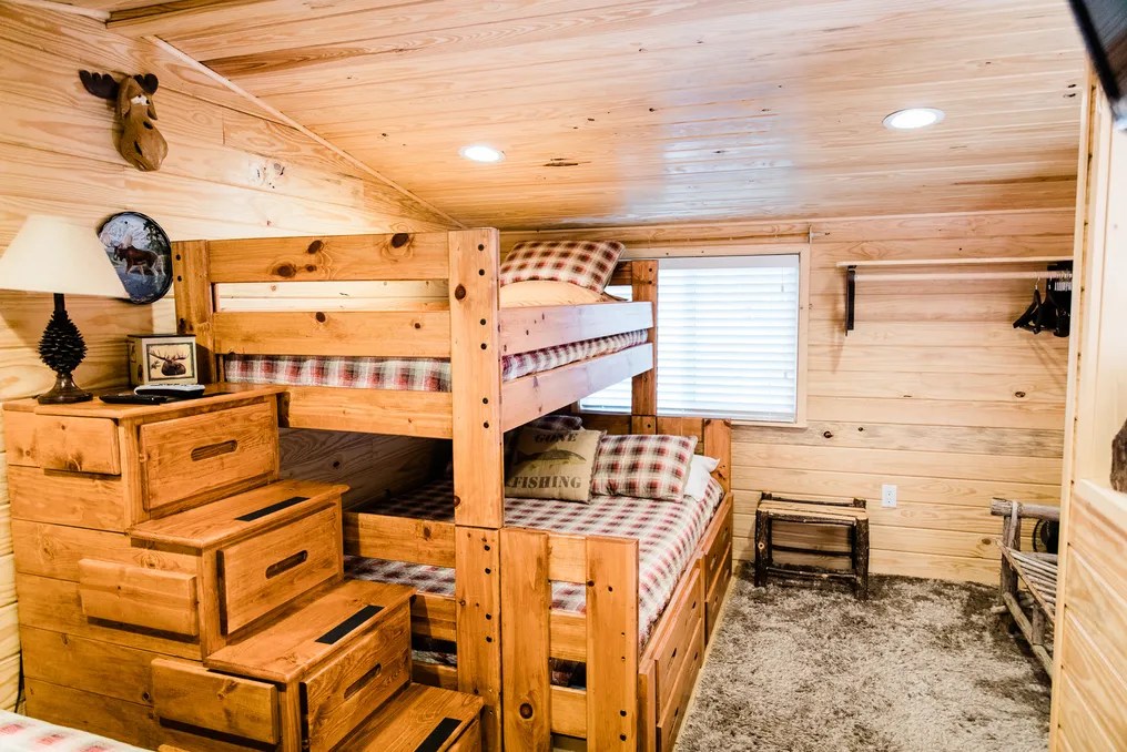 The Lodge at Lone Moose #115