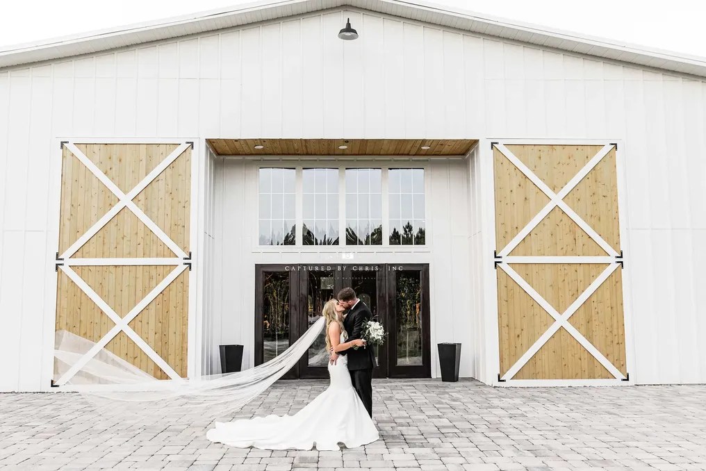 Pine Grove Barn #13