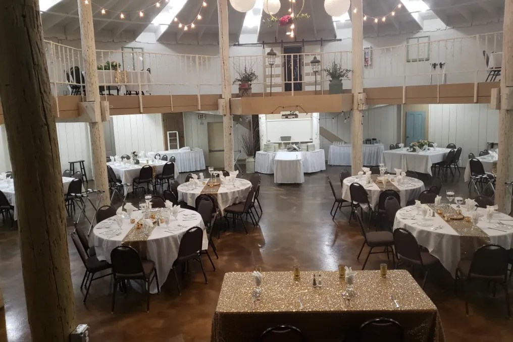 The Holiday Inn Alexandria - The Barn #4