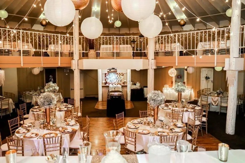 The Holiday Inn Alexandria - The Barn #5