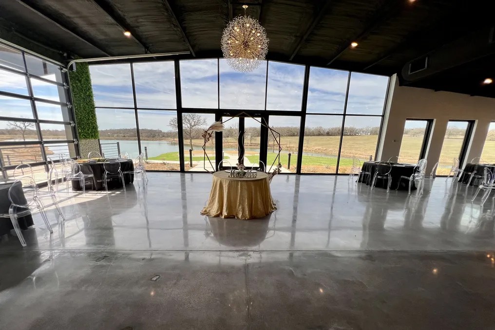 Loco Lake Venue #13