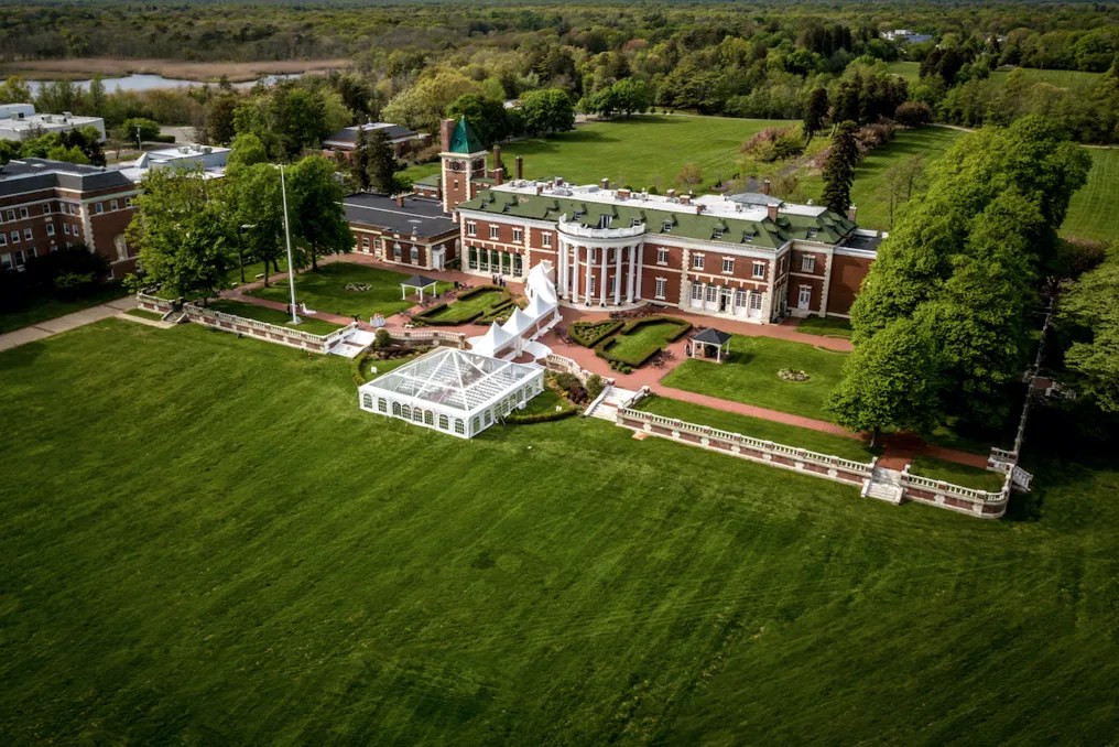 Bourne Mansion #2