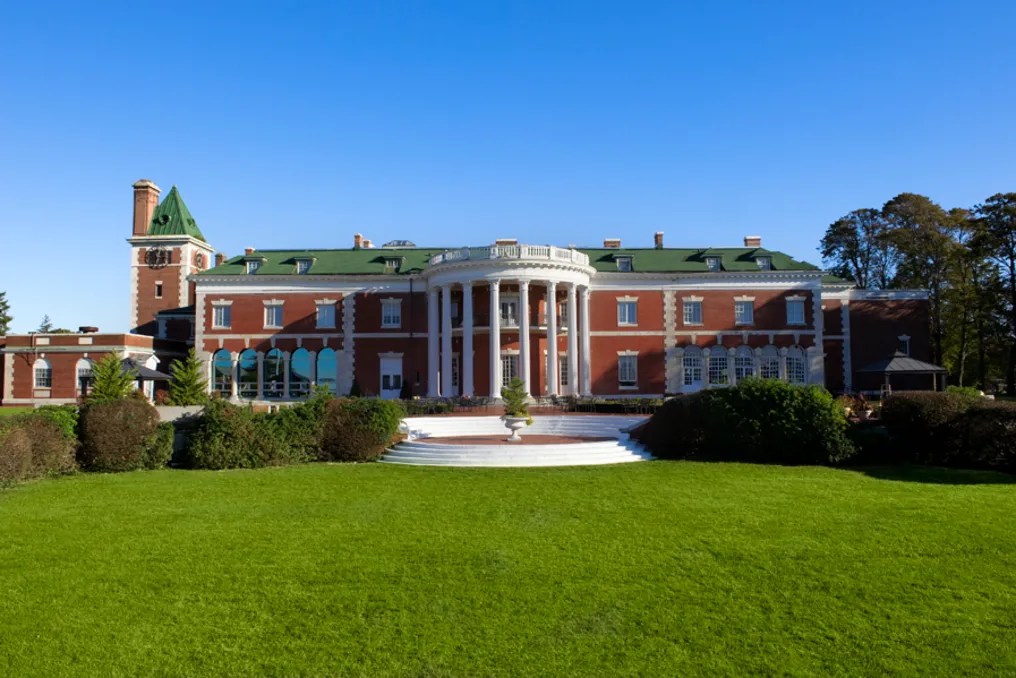 Bourne Mansion #14