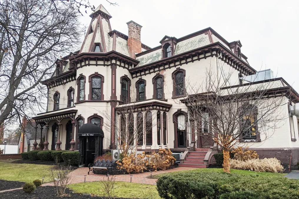 The DeLand House on Main #7