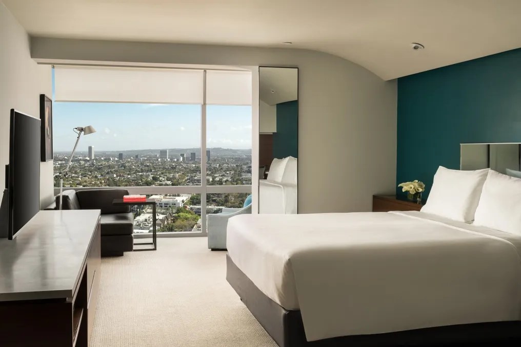 Andaz West Hollywood #30