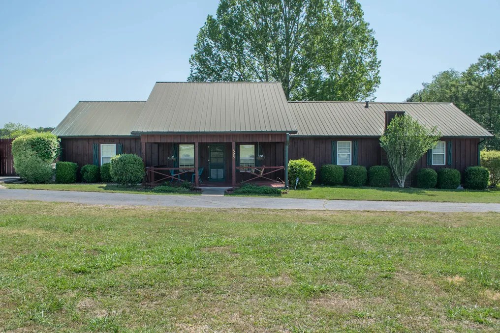 The Waterview Lodge #10