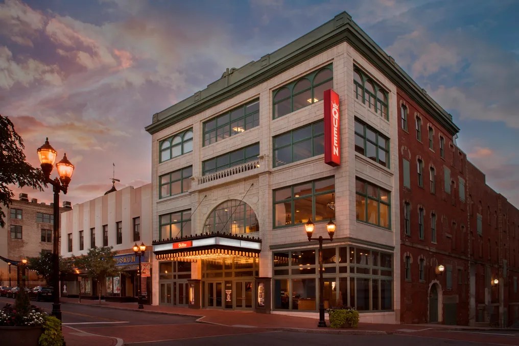 The Queen Wilmington #1