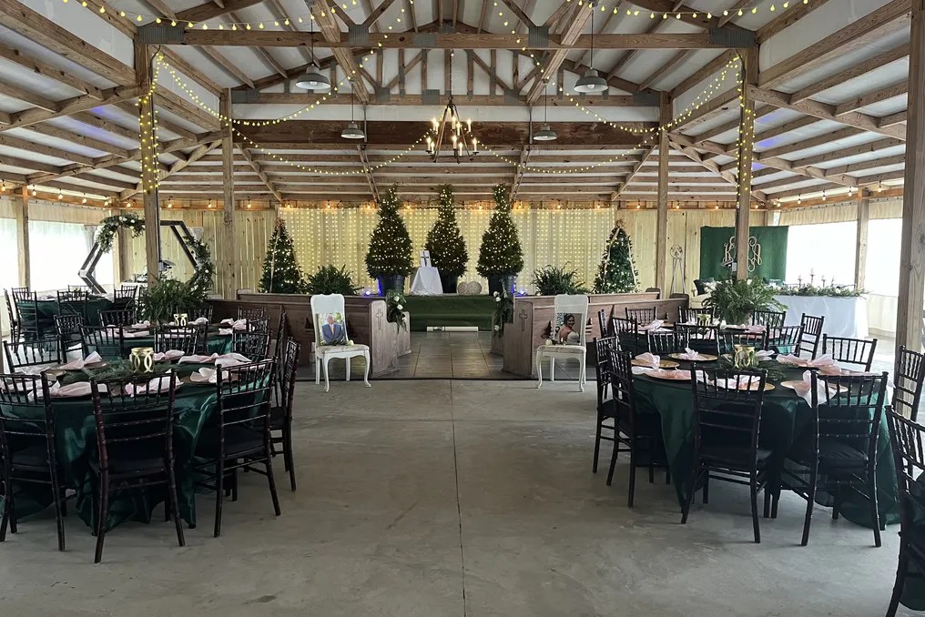Saw Mill  Pond Vineyard #12