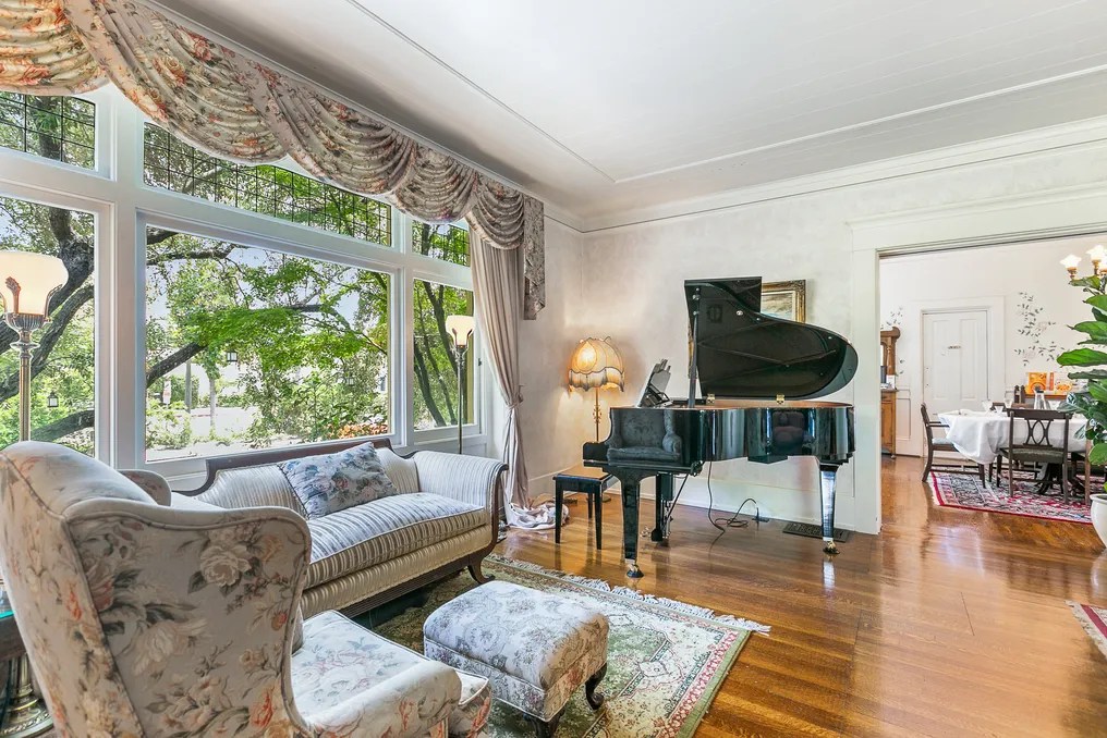 Bissell House Bed and Breakfast #22