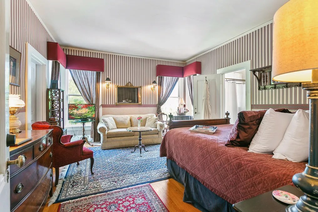 Bissell House Bed and Breakfast #32