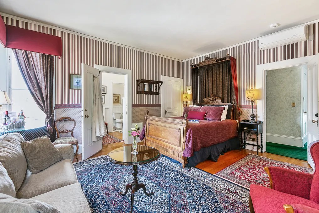 Bissell House Bed and Breakfast #34