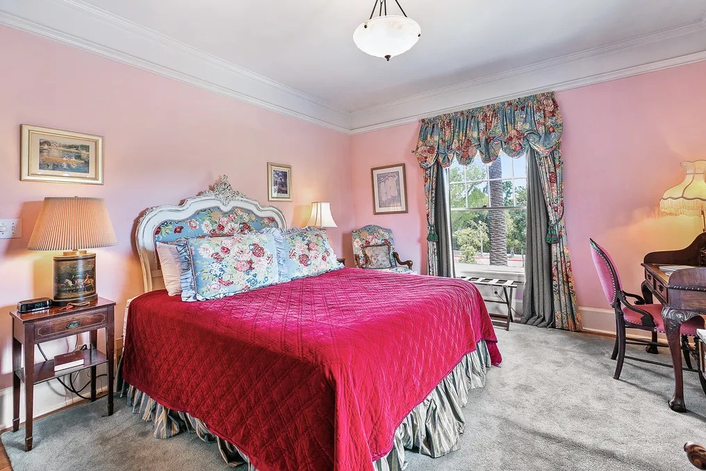Bissell House Bed and Breakfast #38