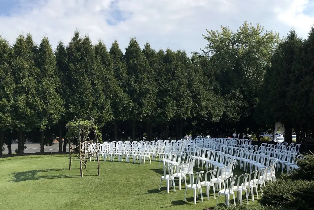 Myth Golf and Banquets Barn Weddings #11