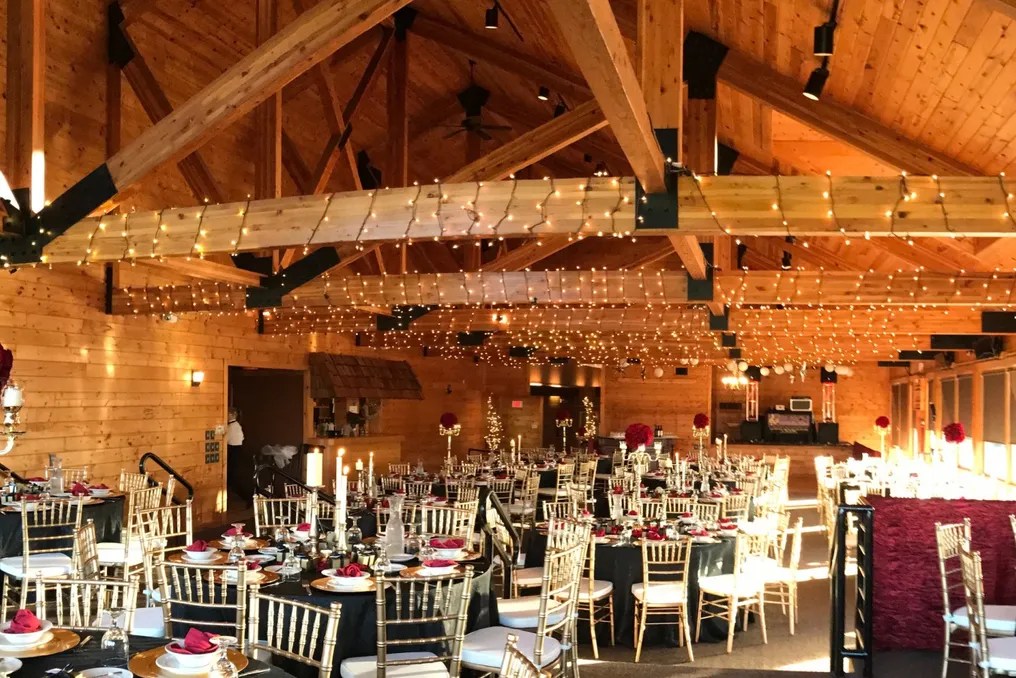 Myth Golf and Banquets Barn Weddings #14