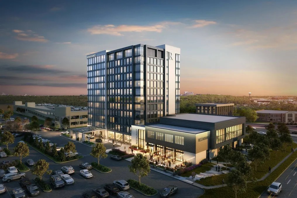 Renaissance Milwaukee West #18