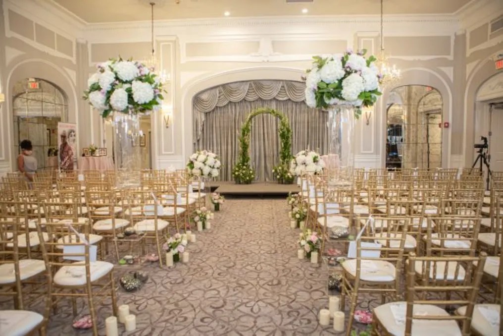 The Crystal Ballroom & Lounge in Evanston #28