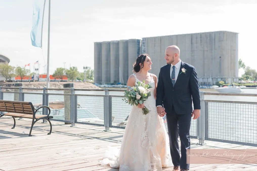 Buffalo Marriott at LECOM HARBORCENTER #8