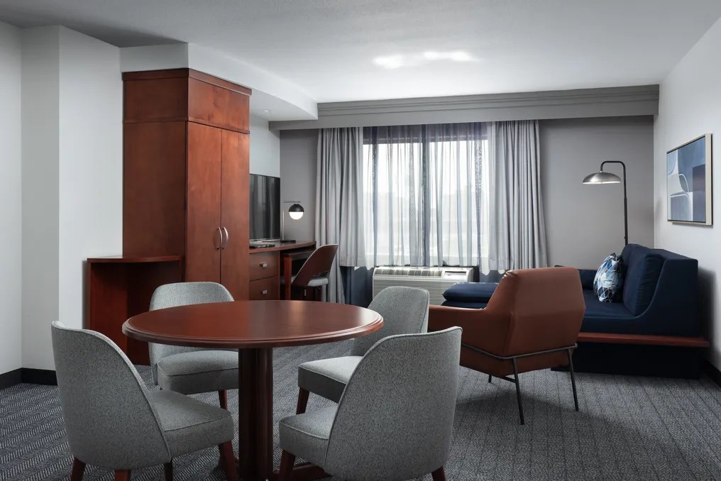 Courtyard by Marriott - Wichita at Old Town #11
