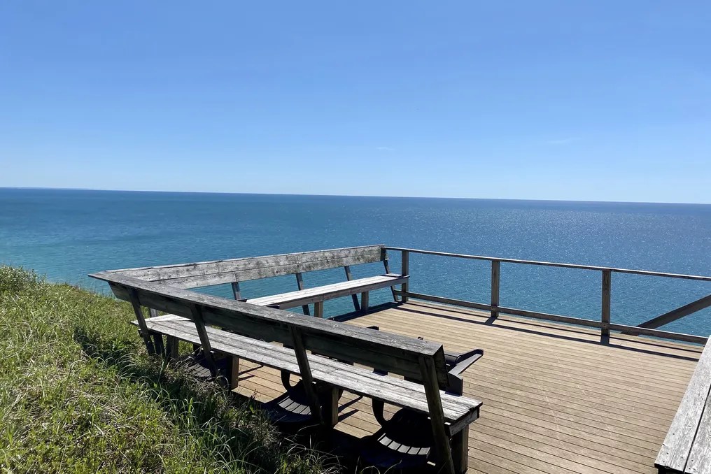 Lake Bluff Preserve #10