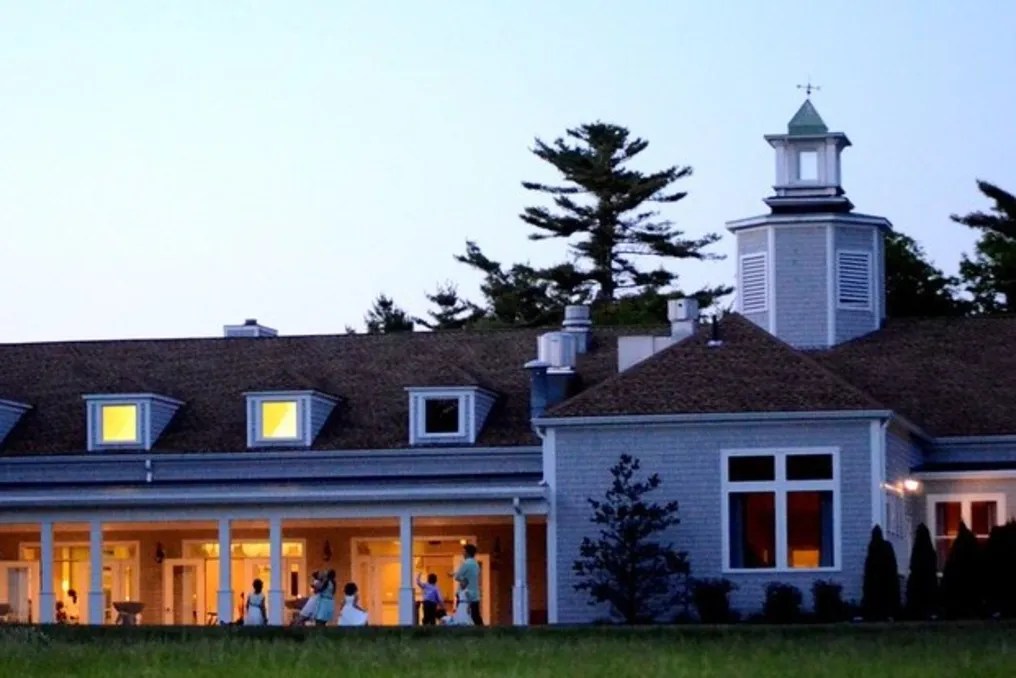 The Bay Pointe Club #40