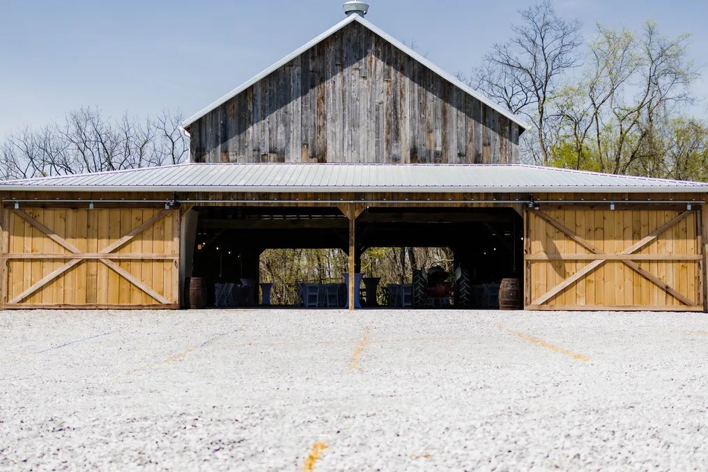 The Becky Ann Barn #12