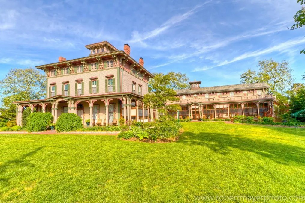 The Southern Mansion #1