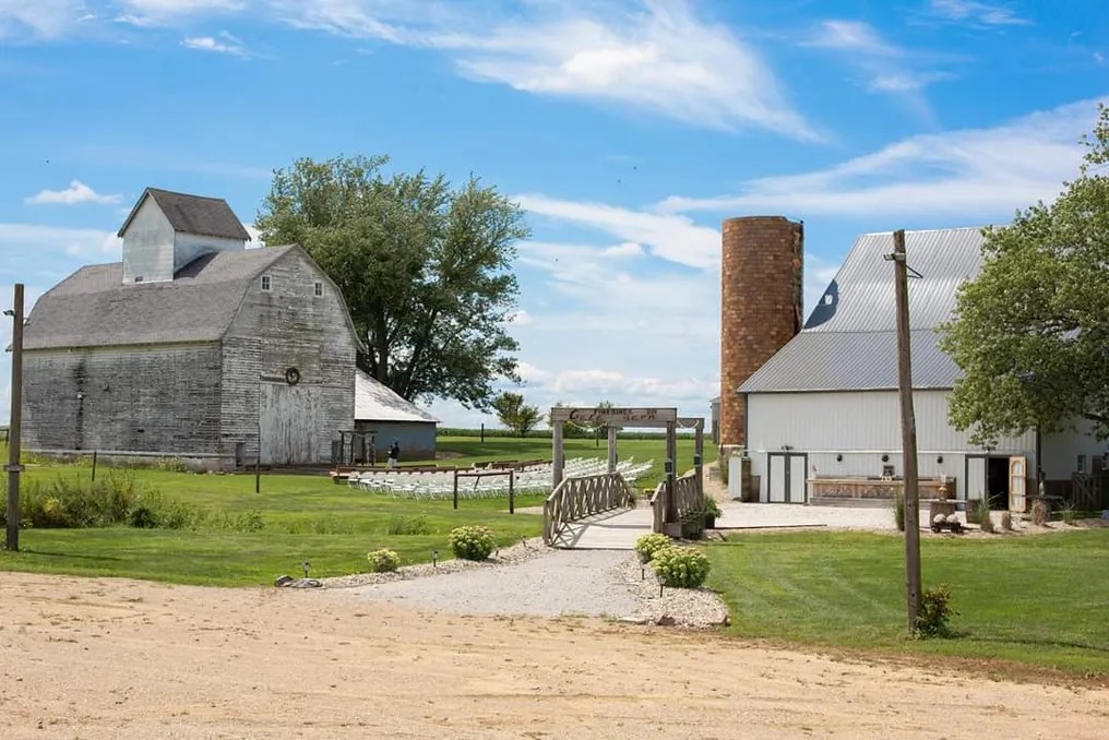 Gala Barn #8