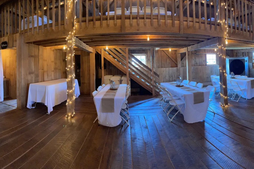 Gala Barn #15