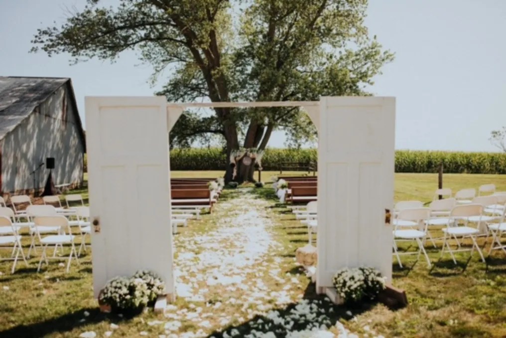 Gala Barn #16