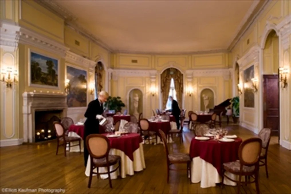 OHEKA CASTLE Hotel & Estate #8