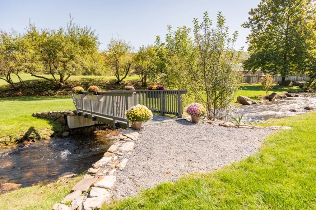 Kindred Creeks #1