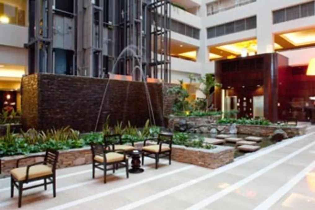 Embassy Suites Hotel Los Angeles-Glendale #14