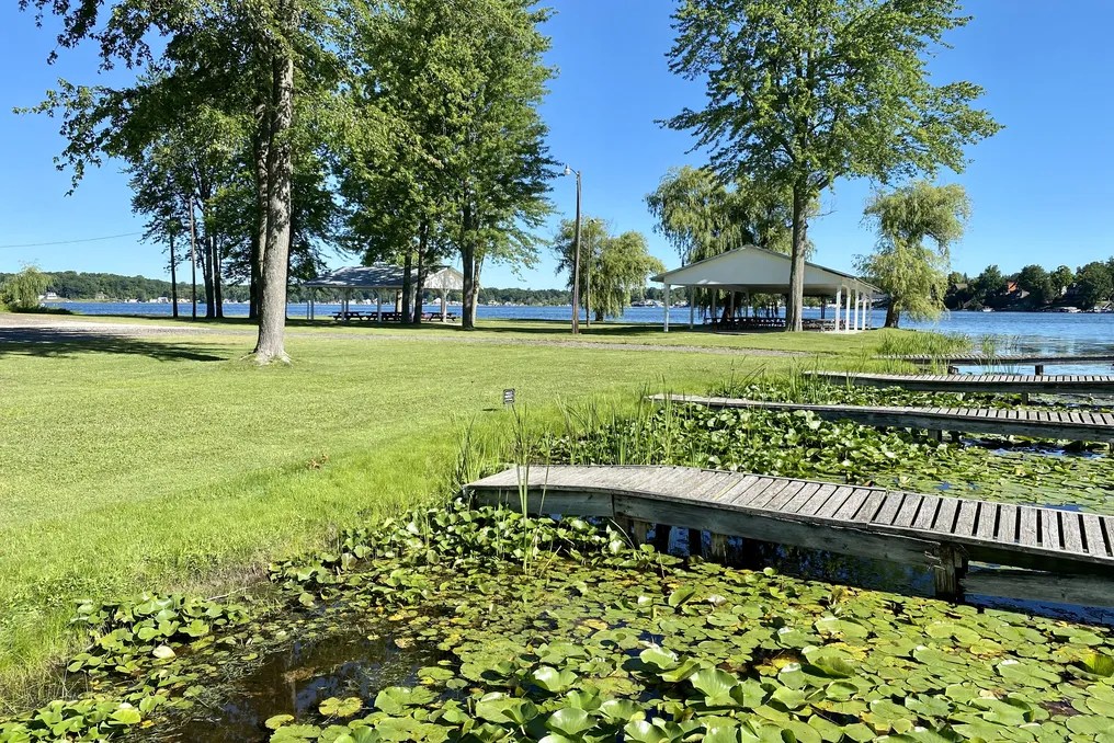 Lake Nepessing Boat Club #21