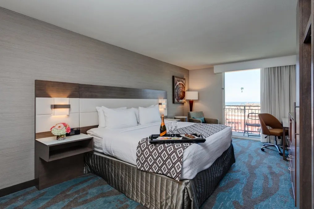 Crowne Plaza Ventura Beach Hotel #32