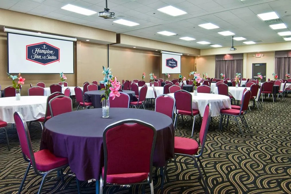 Hampton Inn & Suites Millington #2