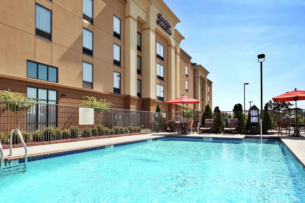 Hampton Inn & Suites Millington #6
