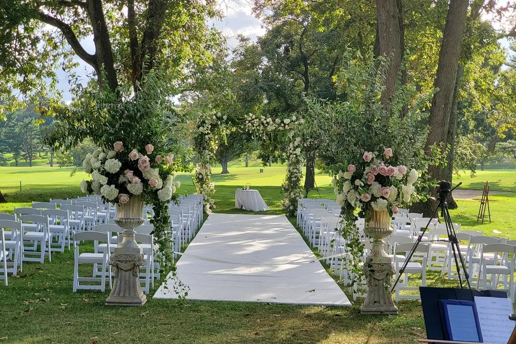 The Muttontown Club - Pristine LI Mansion #47