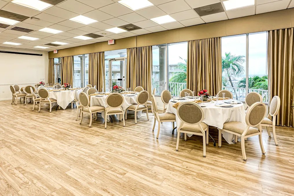 Thunderbird Beach Resort #1