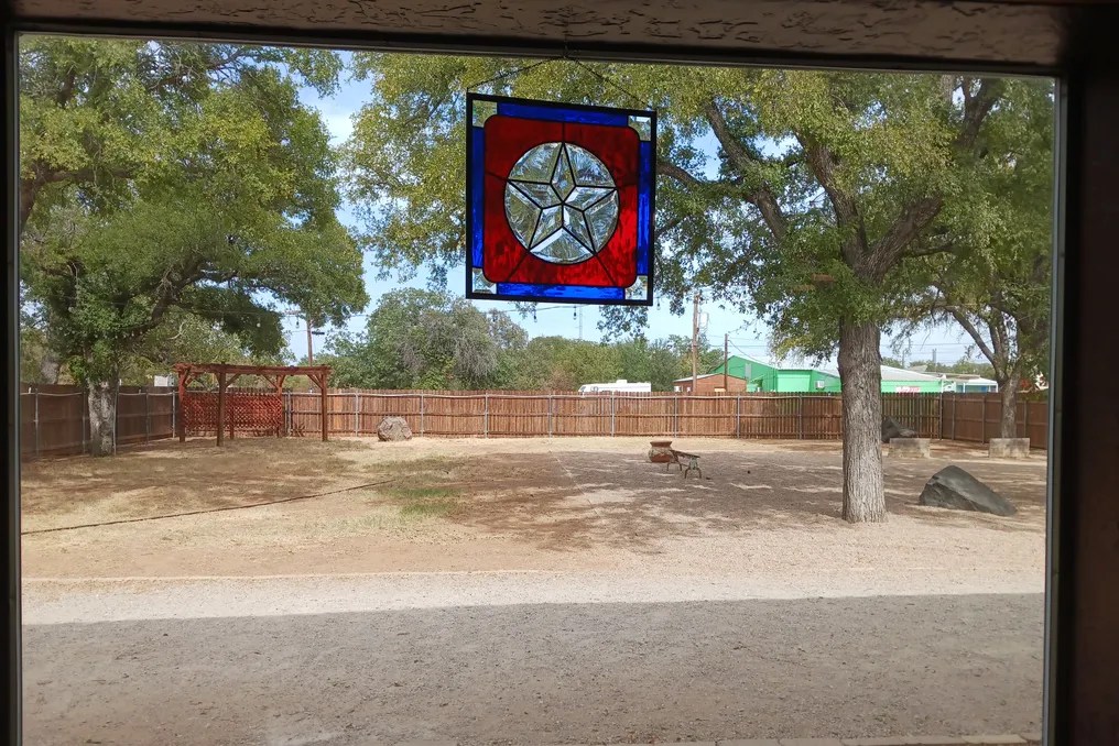 Hill Country Hall #8