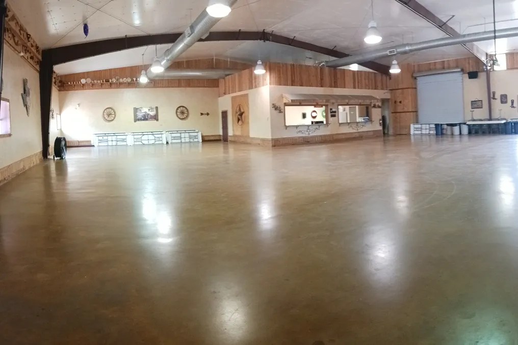 Hill Country Hall #11