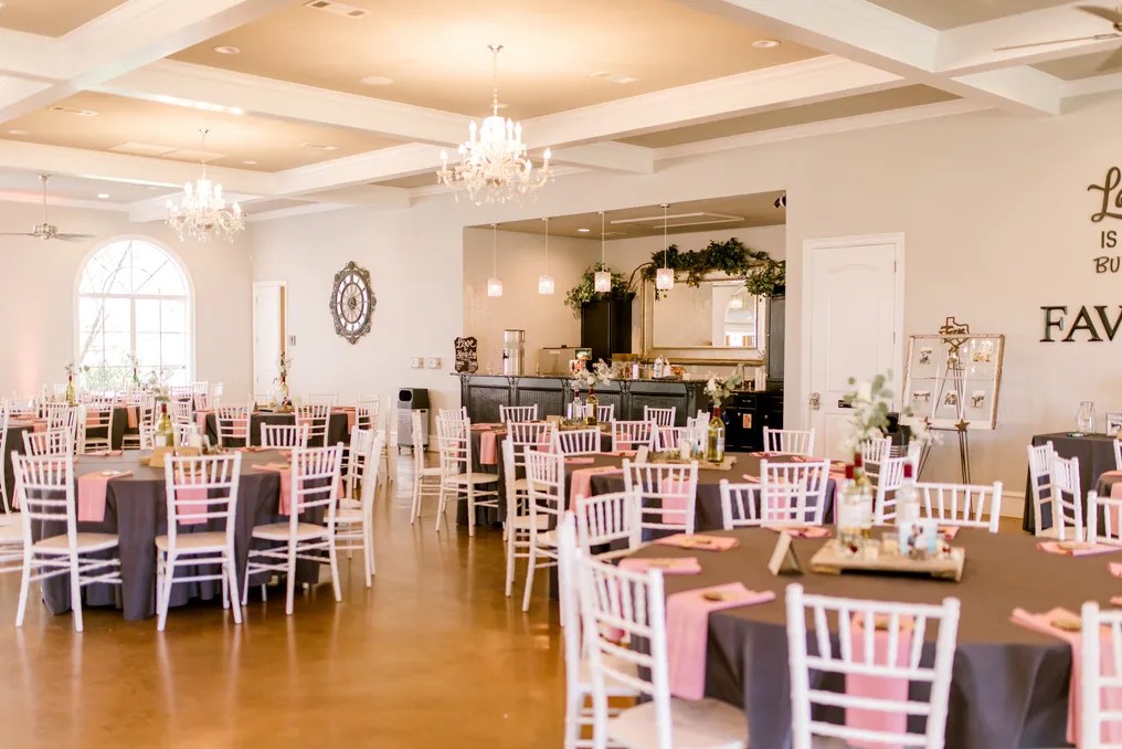 Willow Creek Wedding & Event Venue #50
